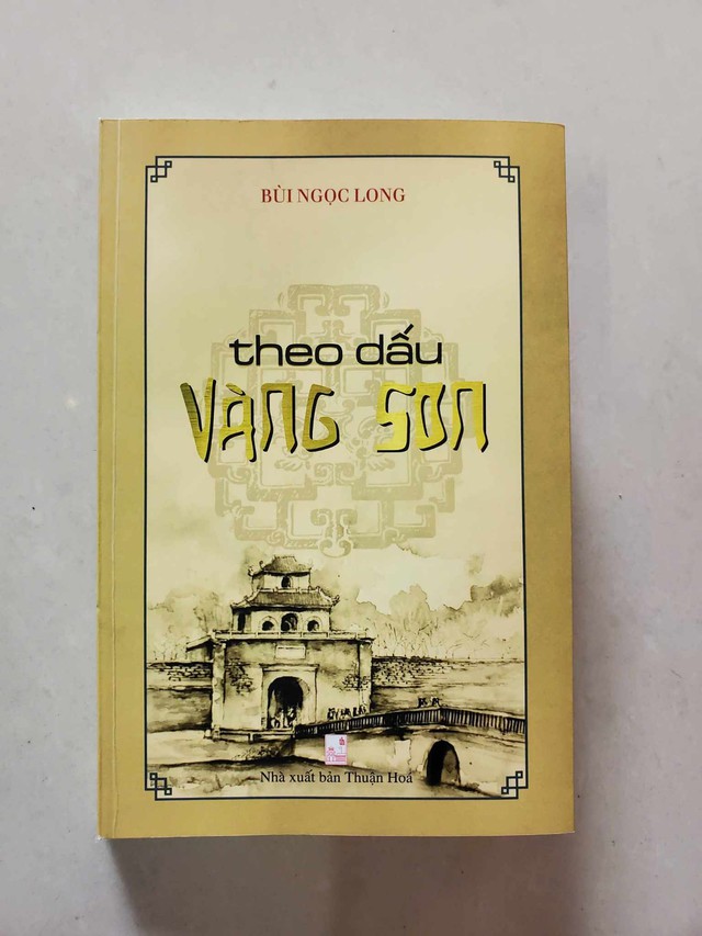Vàng son trầm tích muôn niên… Vàng son trầm tích muôn niên…