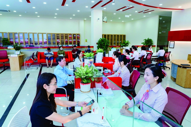 HDBank mở gói vay 20.000 tỉ đồng cho doanh nghiệp hạ tầng và Công nghệ số - Ảnh 2.