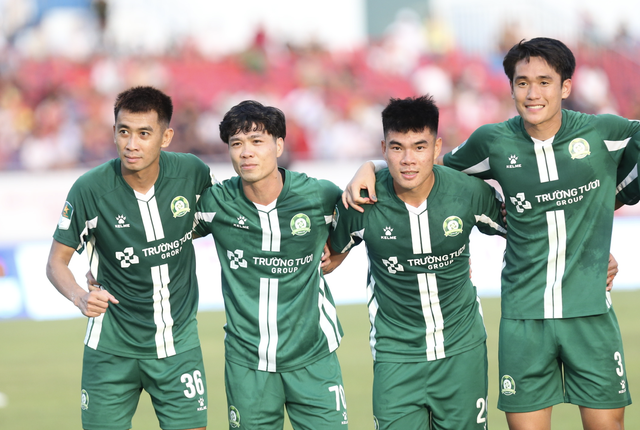 Công Phượng ghi dấu ấn sắc nét, Bình Phước thắng đậm: Đá play-off tìm suất thăng hạng V-League- Ảnh 4.