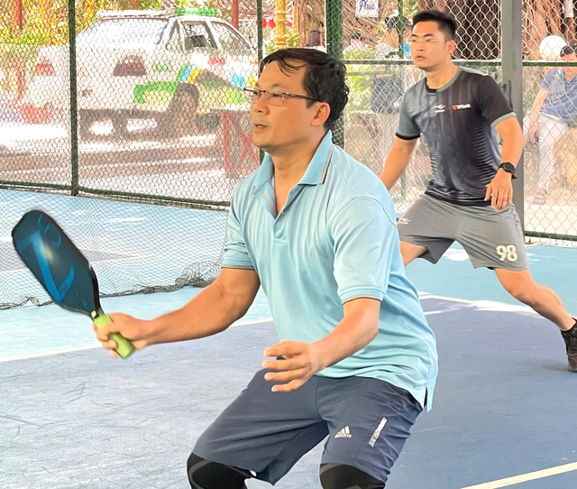 Nhiều trận cầu kịch tính tại Giải Pickleball TPBank Nha Trang 2025 - Ảnh 5.