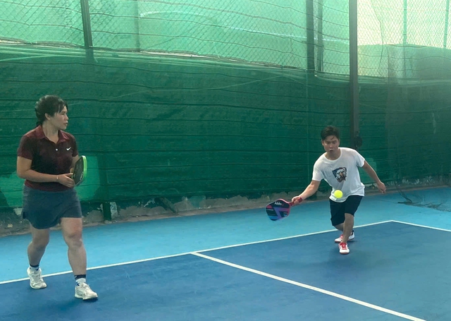 Nhiều trận cầu kịch tính tại Giải Pickleball TPBank Nha Trang 2025 - Ảnh 6.
