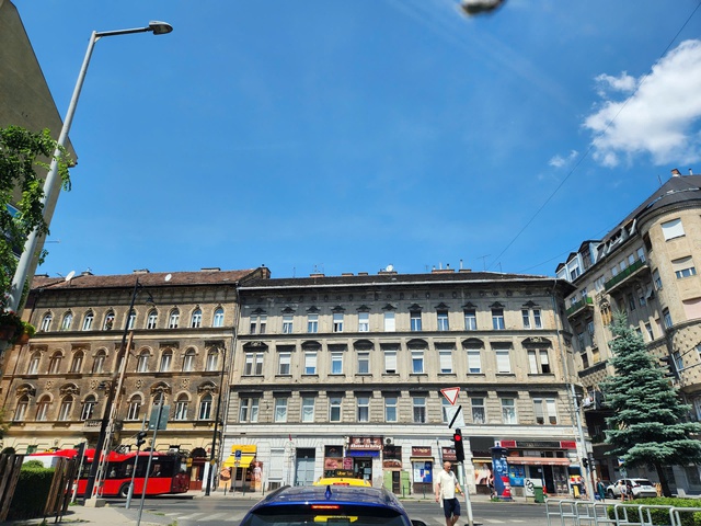 Chung dòng máu Lạc Hồng tại Hungary: Hành trình của người Việt giữa lòng châu Âu - Ảnh 7. Chung dòng máu Lạc Hồng tại Hungary: Hành trình của người Việt giữa lòng châu Âu - Ảnh 7.