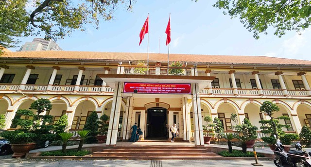 TP.HCM sắp xếp trụ sở với tầm nhìn dài hạn TP.HCM sắp xếp trụ sở với tầm nhìn dài hạn