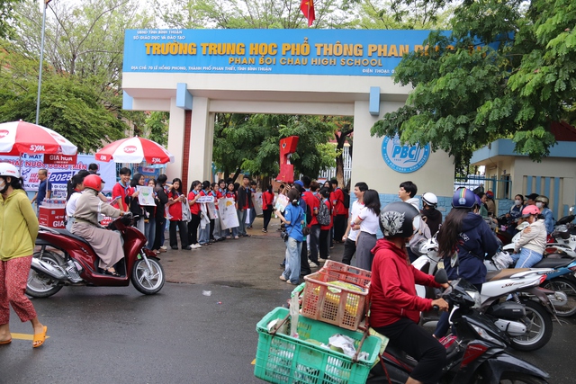 Điểm chuẩn lớp 10 tỉnh Bình Thuận: Có trường chỉ 6,25 điểm/3 môn Điểm chuẩn lớp 10 tỉnh Bình Thuận: Có trường chỉ 6,25 điểm/3 môn