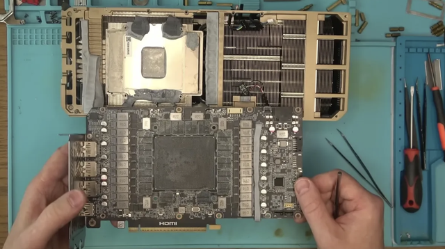 Người dùng mất tiền vì mua phải CPU, GPU giả trên Amazon - Ảnh 2.