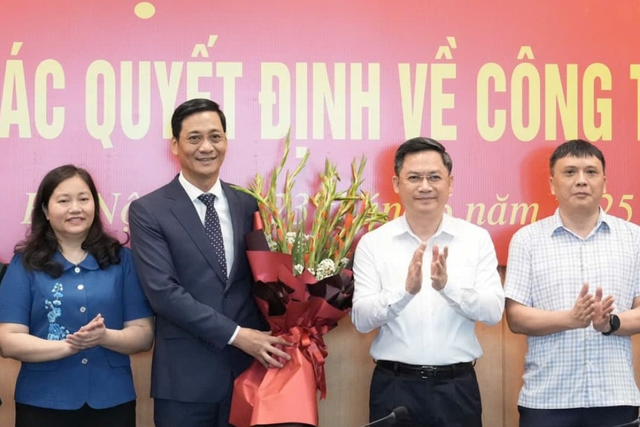 Hà Nội có tân Chánh văn phòng UBND thành phố Hà Nội có tân Chánh văn phòng UBND thành phố