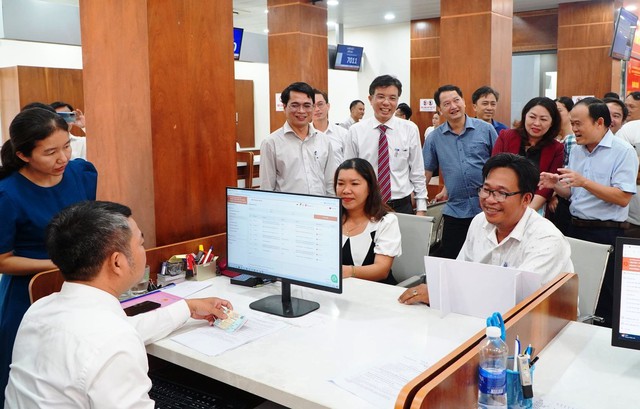 'Bố trí cán bộ vẫn còn tâm lý người của anh, người của tôi'- Ảnh 2.