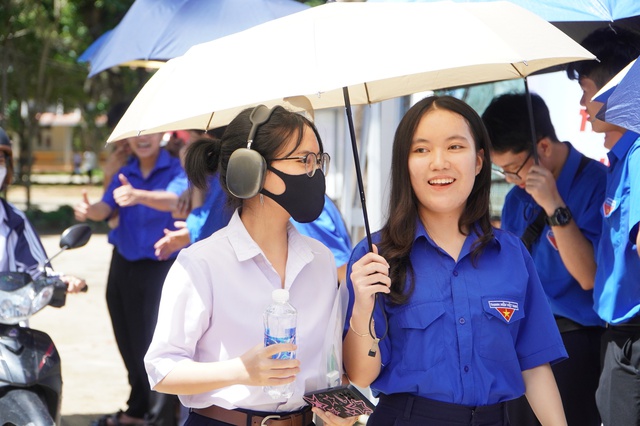 Tỉnh đoàn Kon Tum sẽ triển khai nhiều hoạt động ý nghĩa để hỗ trợ sĩ tử tham gia kỳ thi tốt nghiệp THPT năm 2025 Tỉnh đoàn Kon Tum sẽ triển khai nhiều hoạt động ý nghĩa để hỗ trợ sĩ tử tham gia kỳ thi tốt nghiệp THPT năm 2025