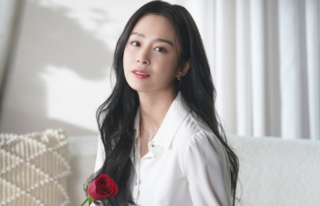 Kim Tae Hee chấp nhận chuyện già đi ở tuổi 45