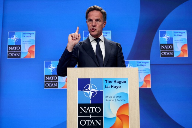 Lãnh đạo NATO cảnh báo nguy cơ từ việc Trung Quốc tăng cường quân sự 'ồ ạt' - Ảnh 1.