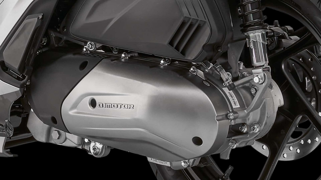 Xe tay ga Trung Quốc sao chép thiết kế Honda SH 125, giá chỉ bằng phân nửa - Ảnh 2.