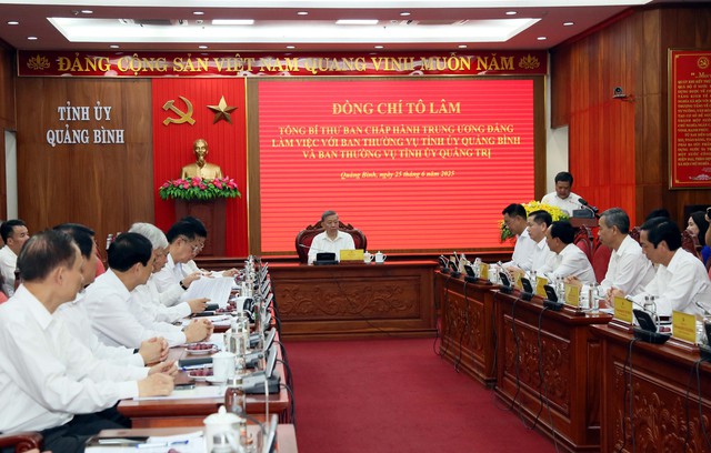 ‘Quảng Bình, Quảng Trị sẽ cùng viết trang sử mới của hợp nhất, kiến tạo tương lai’ ‘Quảng Bình, Quảng Trị sẽ cùng viết trang sử mới của hợp nhất, kiến tạo tương lai’