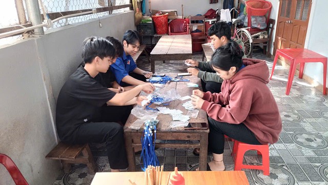 Còn 6 ngày hoạt động, các quận, huyện đoàn vẫn hết lòng ‘Tiếp sức mùa thi’- Ảnh 3.
