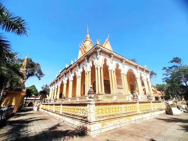 Những ngôi chùa độc đáo ở miền Tây: Nơi ‘an cư’ của chim cò quý hiếm Những ngôi chùa độc đáo ở miền Tây: Nơi ‘an cư’ của chim cò quý hiếm