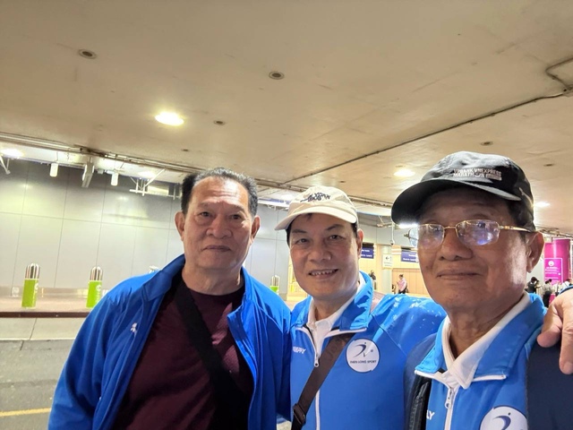 Cao Cường và Võ Thành Sơn hội ngộ cảm xúc tại Mỹ, cựu danh thủ khởi đầu ấn tượng- Ảnh 4. Cao Cường và Võ Thành Sơn hội ngộ cảm xúc tại Mỹ, cựu danh thủ khởi đầu ấn tượng- Ảnh 4.