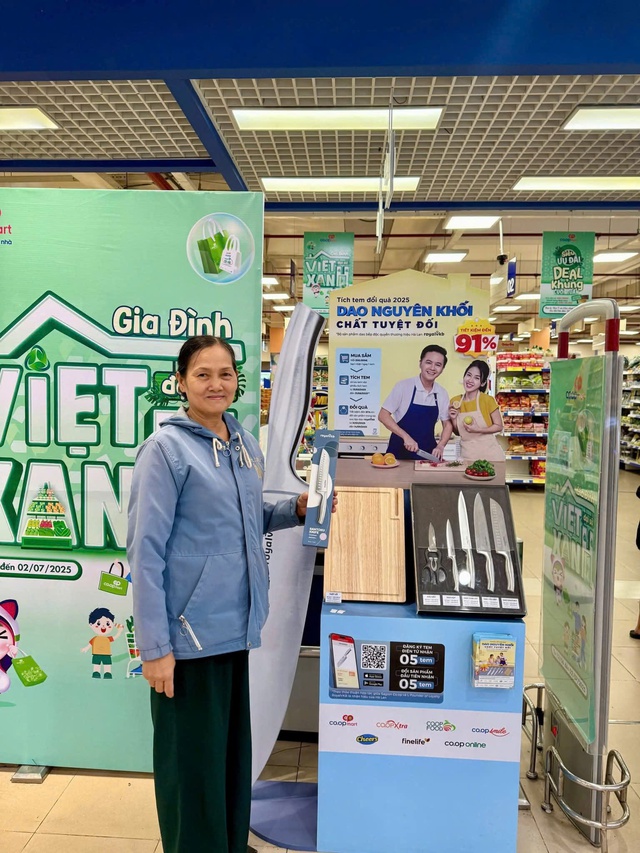 Mua hàng bằng túi môi trường, Co.opmart tặng ngay rau củ xanh Mua hàng bằng túi môi trường, Co.opmart tặng ngay rau củ xanh