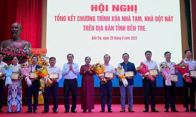 - Ảnh 2. - Ảnh 2.