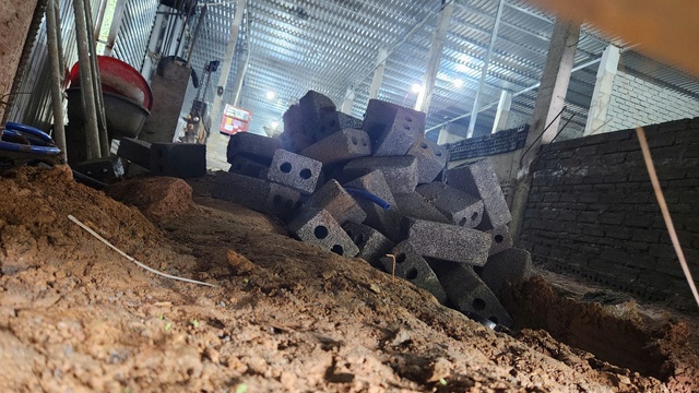 Chưa kiên quyết xử lý công trình không phép trên rừng phòng hộ cạnh đèo Bảo Lộc- Ảnh 4. Chưa kiên quyết xử lý công trình không phép trên rừng phòng hộ cạnh đèo Bảo Lộc- Ảnh 4.