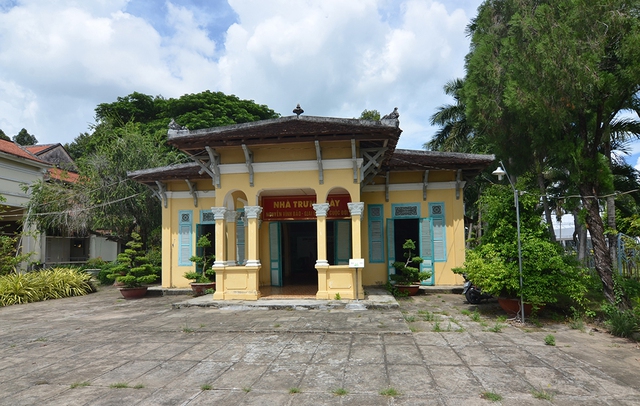 Nhạc sư Vĩnh Bảo và tuyệt kỹ ngón đờn tranh Nam bộ- Ảnh 2. Nhạc sư Vĩnh Bảo và tuyệt kỹ ngón đờn tranh Nam bộ- Ảnh 2.