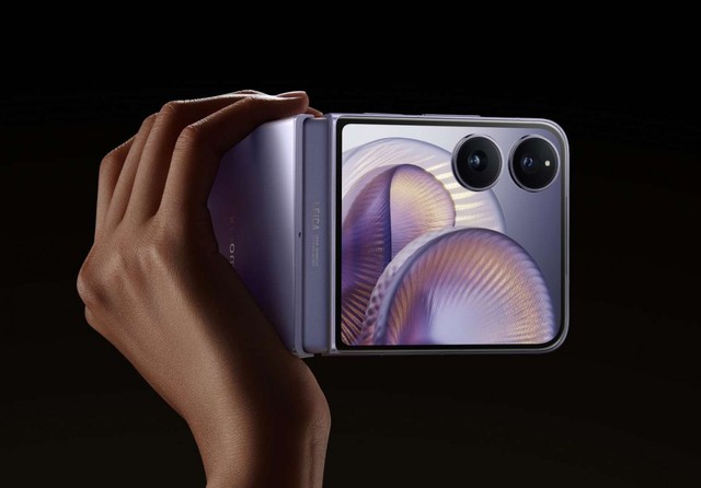 Xiaomi MIX Flip 2 ra mắt với nhiều cải tiến - Ảnh 1.