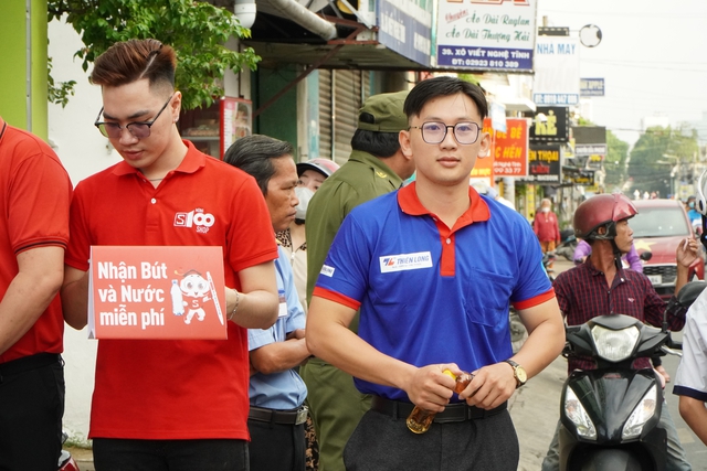 Chàng lính kỵ binh tiếp sức mùa thi - Ảnh 5.