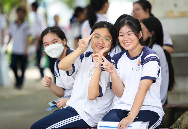 Thi tốt nghiệp THPT 2025: Hiệu quả của đổi mới đề thi - Ảnh 2.