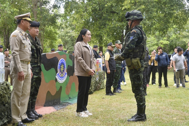 Lãnh đạo Campuchia và Thái Lan thăm biên giới giữa căng thẳng biên giới kéo dài - Ảnh 1. Lãnh đạo Campuchia và Thái Lan thăm biên giới giữa căng thẳng biên giới kéo dài - Ảnh 1.