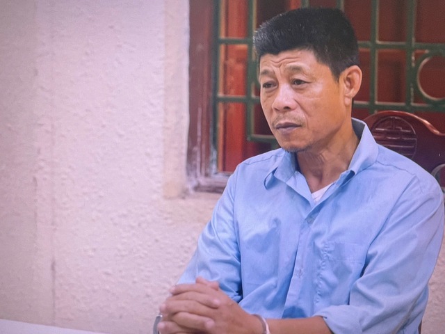 Tiếp tay đối tượng người Trung Quốc chôn 1.623 tấn chất thải chì xuống đất nông nghiệp Tiếp tay đối tượng người Trung Quốc chôn 1.623 tấn chất thải chì xuống đất nông nghiệp