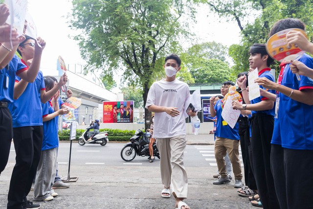 

Một thí sinh tự do dự thi chương trình cũ  