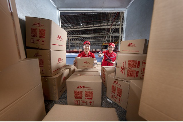 'Logistics tùy chỉnh' mở đường tăng tốc cho thương mại điện tử - Ảnh 2.