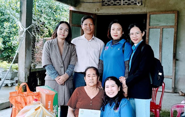 Lặng lẽ tỏa hương cho đời