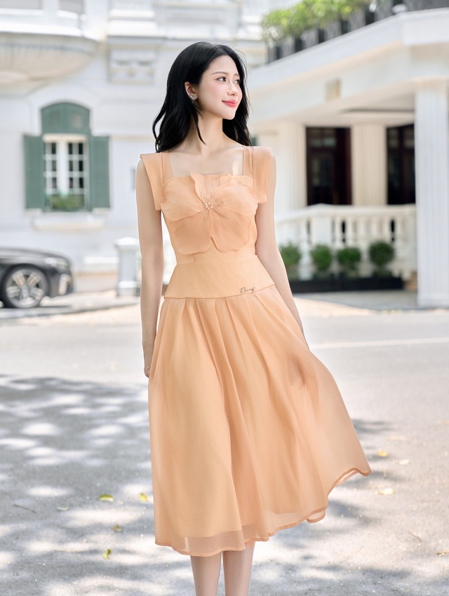 Lý do vải tơ khiến phái đẹp mê mẩn mỗi khi hè về - Ảnh 2.