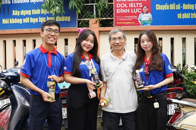 Vững lòng thí sinh, ấm lòng phụ huynh - Ảnh 5.