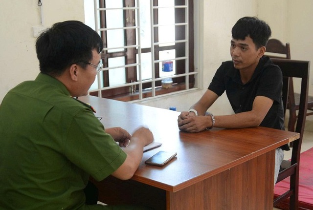 Trói mẹ, bắt cóc con bạn gái để ép ‘quay lại’ Trói mẹ, bắt cóc con bạn gái để ép ‘quay lại’