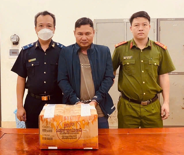 Bắt 30 kg ma túy , triệt phá đường dây mua bán từ Thái Lan , Lào tại việt nam - Ảnh 1. Bắt 30 kg ma túy , triệt phá đường dây mua bán từ Thái Lan , Lào tại việt nam - Ảnh 1.