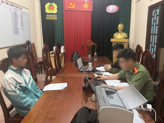 Khởi tố vụ án thí sinh sử dụng thiết bị công nghệ để gian lận thi cử Khởi tố vụ án thí sinh sử dụng thiết bị công nghệ để gian lận thi cử