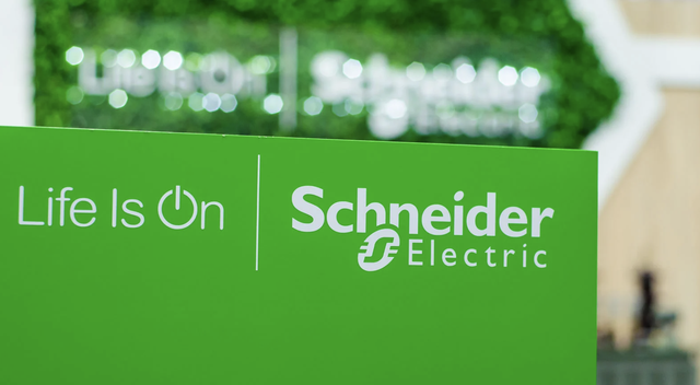 Schneider Electric được vinh danh là ‘công ty bền vững nhất thế giới’ Schneider Electric được vinh danh là ‘công ty bền vững nhất thế giới’