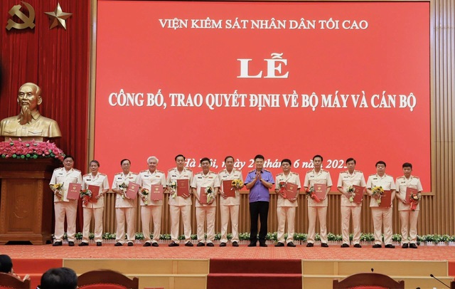 Nhân sự Viện Công tố và kiểm sát xét xử phúc thẩm tại Hà Nội, Đà Nẵng, TP.HCM Nhân sự Viện Công tố và kiểm sát xét xử phúc thẩm tại Hà Nội, Đà Nẵng, TP.HCM