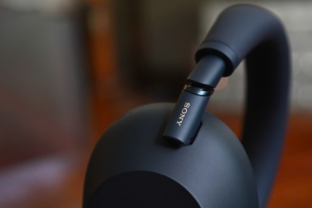 Trải nghiệm Sony WH-1000XM6: đỉnh cao tai nghe chống ồn 2025 - Ảnh 8.