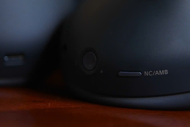 Trải nghiệm Sony WH-1000XM6: đỉnh cao tai nghe chống ồn 2025 - Ảnh 4.