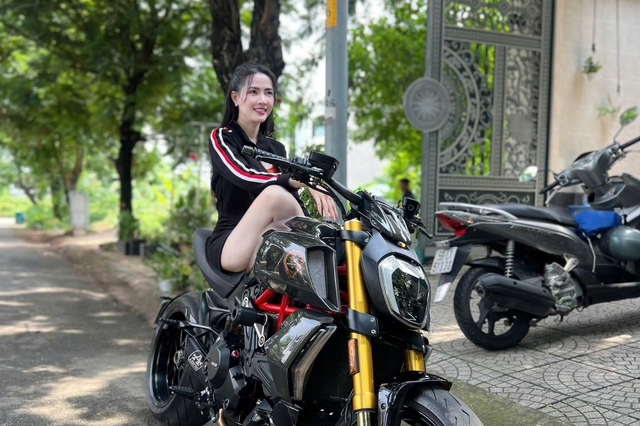 Hoa hậu Phan Thị Mơ nói về tin đồn 'cát sê cao mới tham gia phim'- Ảnh 2. Hoa hậu Phan Thị Mơ nói về tin đồn 'cát sê cao mới tham gia phim'- Ảnh 2.