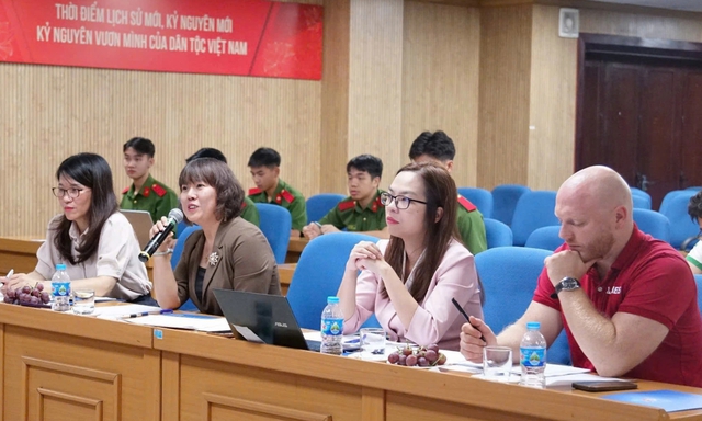 45 cán bộ trẻ vào vòng 2 cuộc thi Olympic tiếng Anh năm 2025