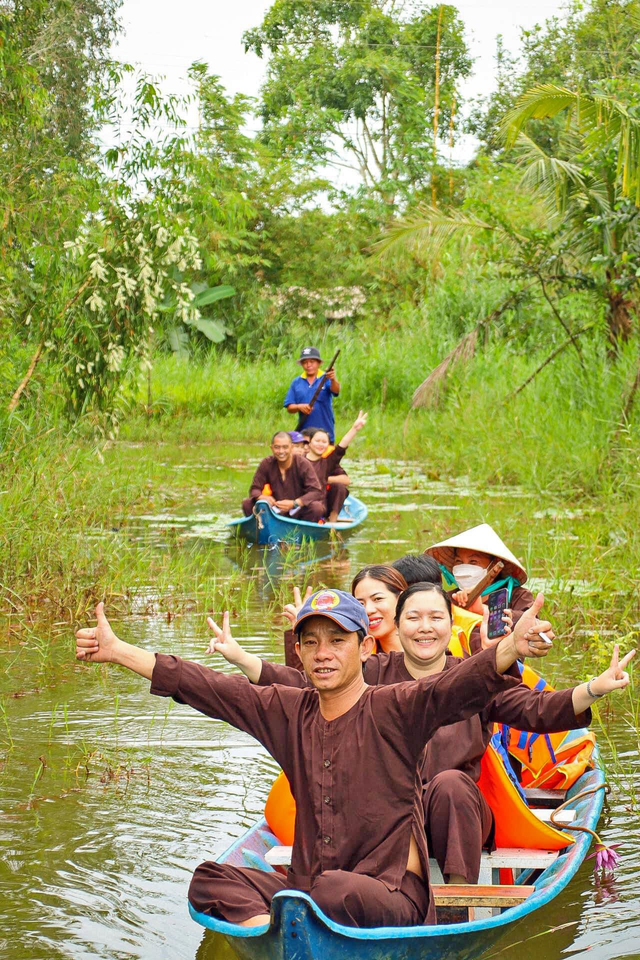Hợp nhất Cà Mau - Bạc Liêu: Hình thành cực tăng trưởng mới cho ĐBSCL- Ảnh 6. Hợp nhất Cà Mau - Bạc Liêu: Hình thành cực tăng trưởng mới cho ĐBSCL- Ảnh 6.