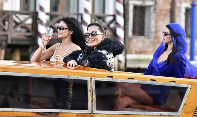 Chuyện chưa kể quanh đám cưới xa hoa của tỉ phú Jeff Bezos- Ảnh 3. Chuyện chưa kể quanh đám cưới xa hoa của tỉ phú Jeff Bezos- Ảnh 3.