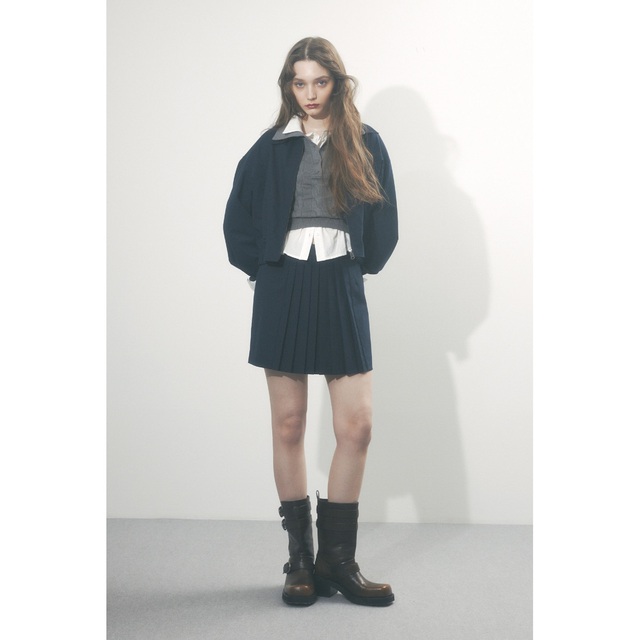 Phong cách navy chic, gợi ý trang phục du lịch đẹp nhất dành cho nàng- Ảnh 5. Phong cách navy chic, gợi ý trang phục du lịch đẹp nhất dành cho nàng- Ảnh 5.
