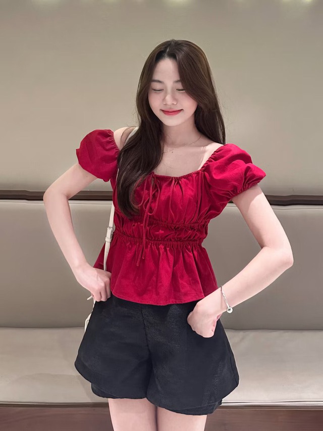 Áo babydoll tay bồng giúp nàng ‘ghi điểm’ trong buổi hẹn hò Áo babydoll tay bồng giúp nàng ‘ghi điểm’ trong buổi hẹn hò