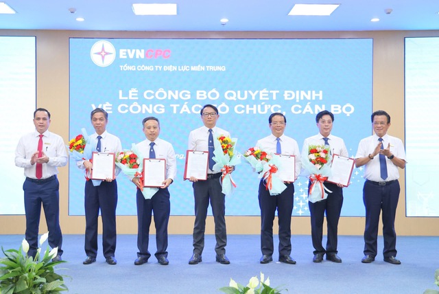 EVNCPC công bố quyết định thành lập 6 Công ty Điện lực sau sáp nhập- Ảnh 1.