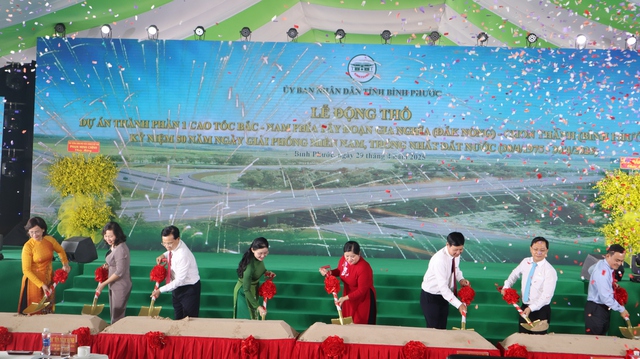 Cao tốc Gia Nghĩa - Chơn Thành sẽ thu phí trong 29 năm 4 tháng- Ảnh 3. Cao tốc Gia Nghĩa - Chơn Thành sẽ thu phí trong 29 năm 4 tháng- Ảnh 3.