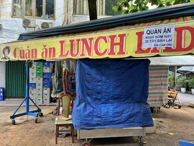 Bà chủ qua đời ở Canada: Quán The Lunch Lady ở TP.HCM vừa ra thông báo mới Bà chủ qua đời ở Canada: Quán The Lunch Lady ở TP.HCM vừa ra thông báo mới
