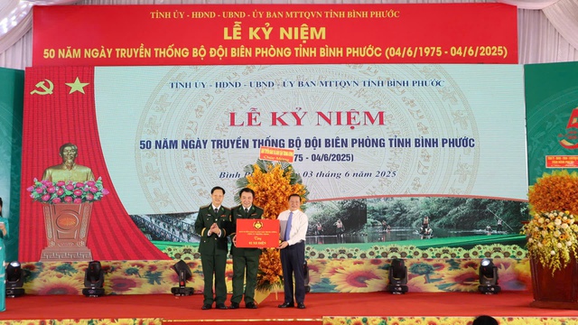Kỷ niệm 50 năm ngày truyền thống BĐBP tỉnh Bình Phước giữ vững biên cương - Ảnh 3. Kỷ niệm 50 năm ngày truyền thống BĐBP tỉnh Bình Phước giữ vững biên cương - Ảnh 3.